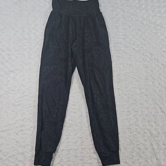 Athleta Pants - Athleta Salutation Textured Jogger Womens XS Tall workout gym casual yoga lounge